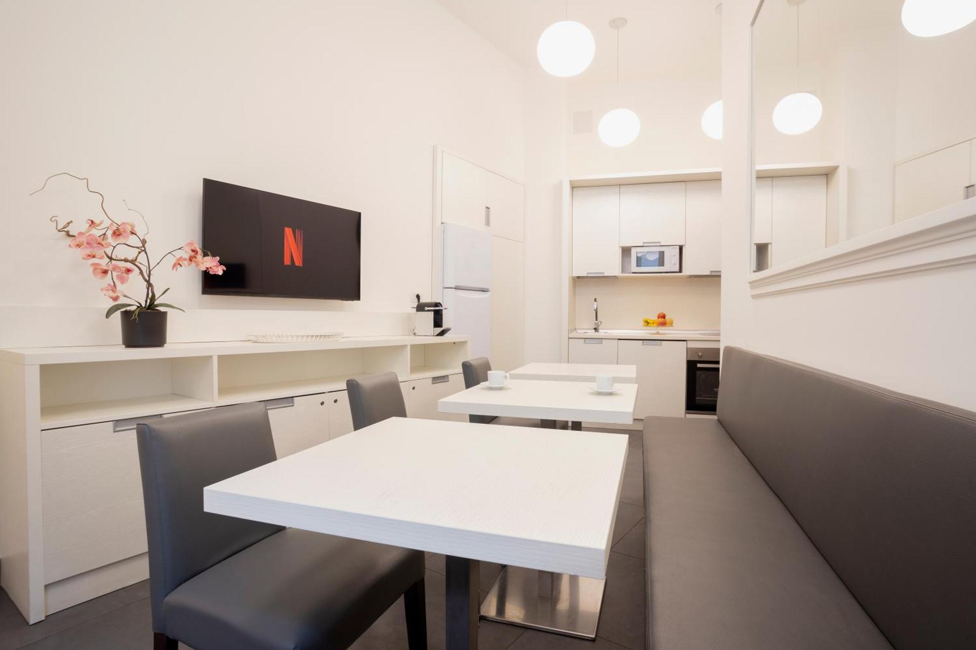 History Suite Essence Roma Exterior foto