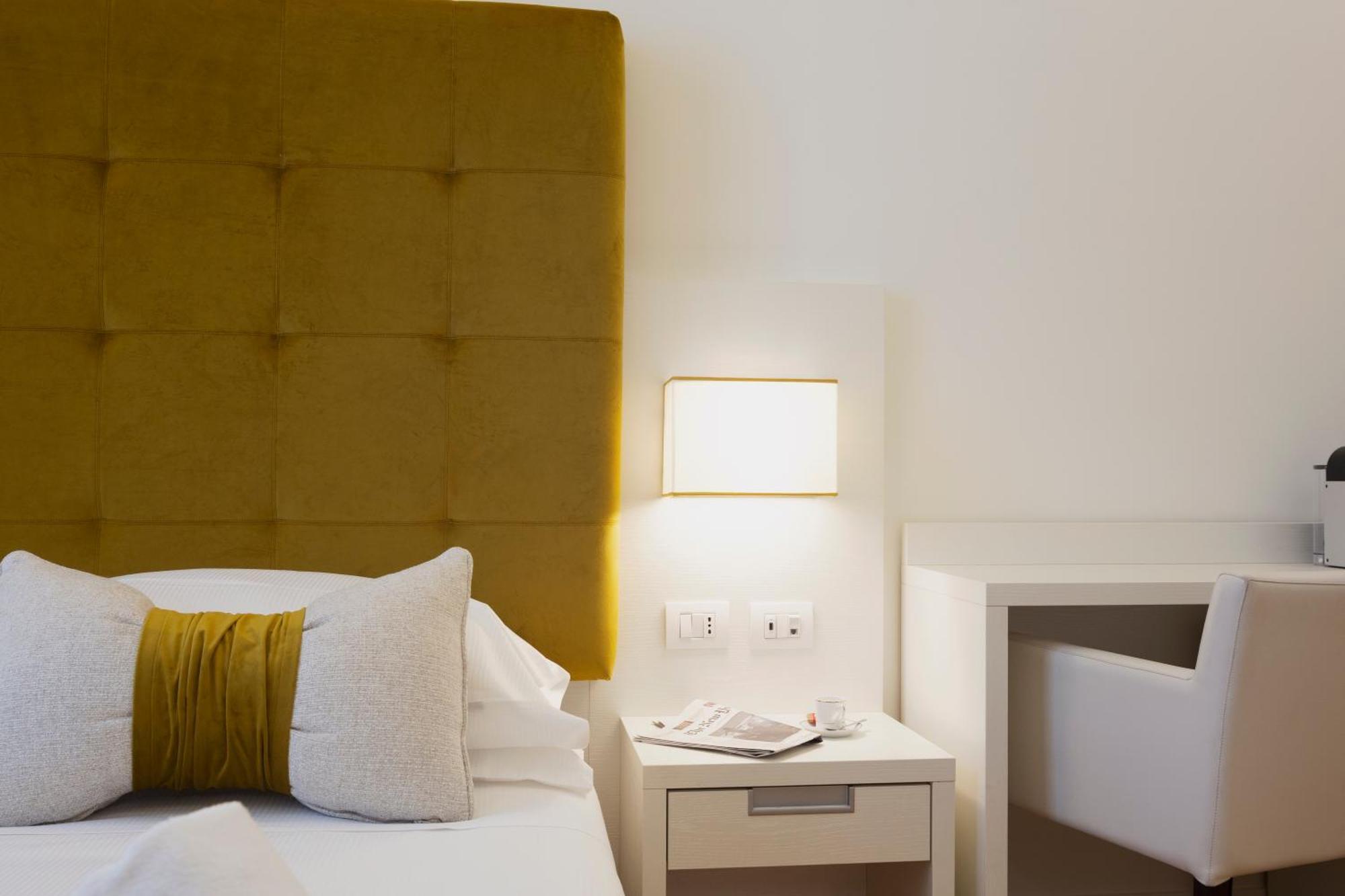 History Suite Essence Roma Exterior foto