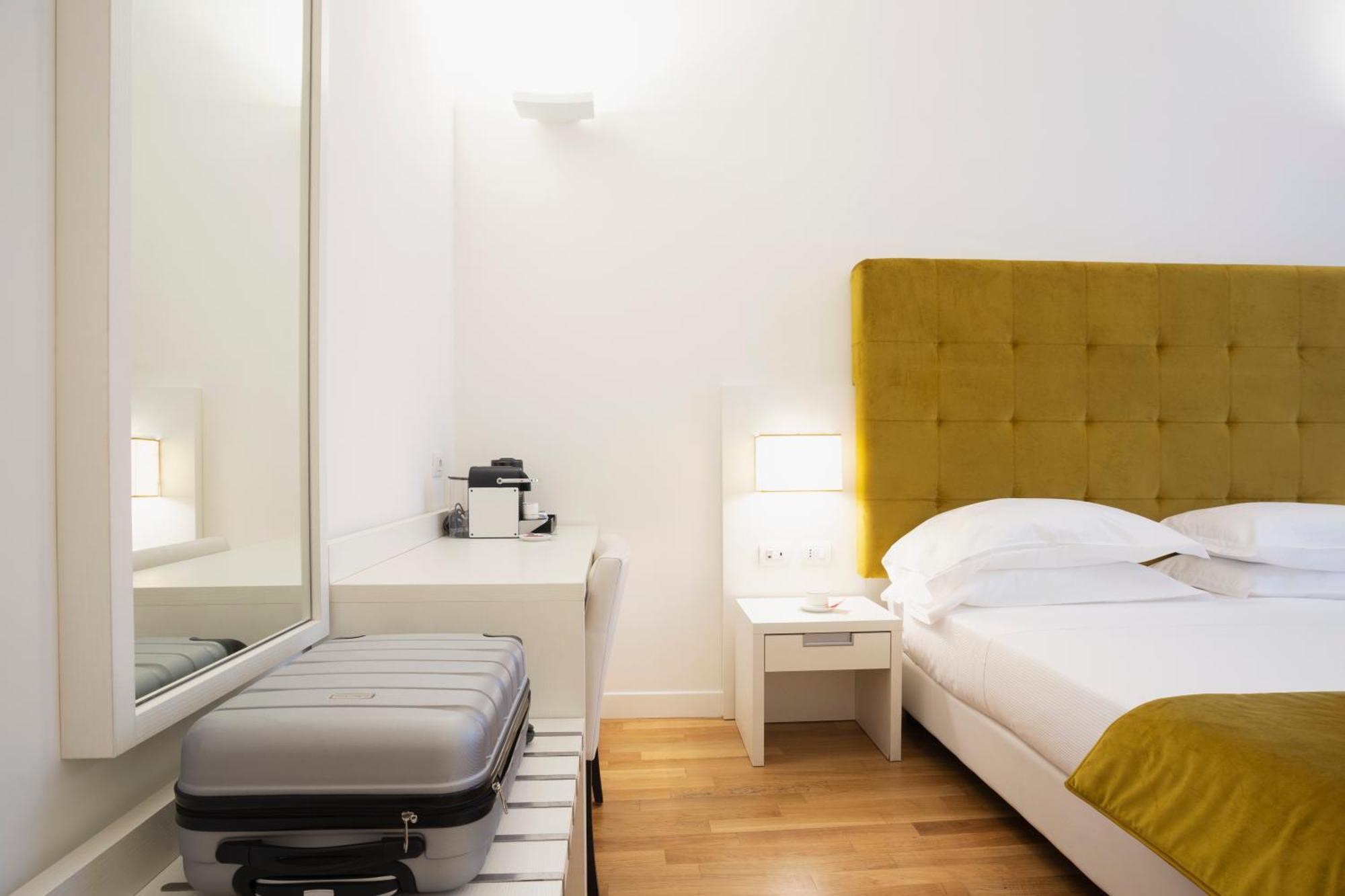 History Suite Essence Roma Exterior foto